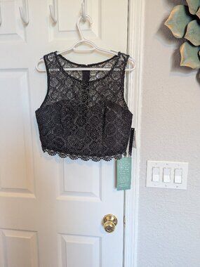 NWT Black Lace Crop Top | Jr 15 / XL | My Michelle